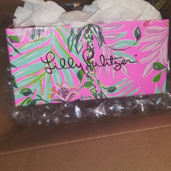 Lilly Pulitzer Christmas ornament set - Picture 4 of 7